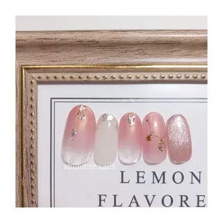 ネイル shimmer nailsのネイルデザイン