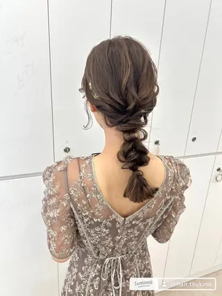 セミロング くすみカラー🏹🤎 Tsukinaのヘアスタイル