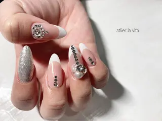 ネイル atelier la vita所属・lavita. mimuraのネイルデザイン