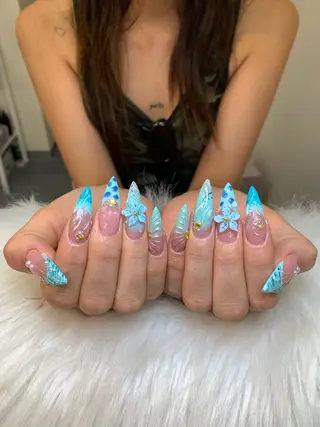 ネイル Cloudy Chan 歌舞伎町のネイルデザイン