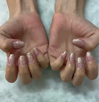 ネイル Bianca関内 USUI🐢のネイルデザイン