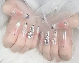 ネイル Gote Kawa nail salonのネイルデザイン