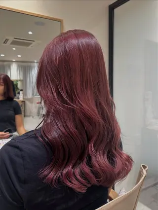 カラー 中野 はるるのヘアスタイル