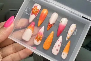 ネイル lucky nail 歌舞伎町のネイルデザイン