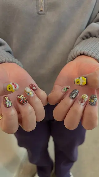 ネイル Fam-er博多店所属・ヒラユ マリアのネイルデザイン