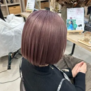 ミディアム ピンク・ラベンダー 艶カラー🍁かえでのヘアスタイル