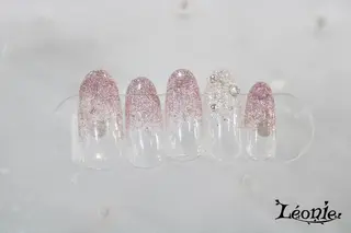 ネイル Leonie Ayami.mのネイルデザイン