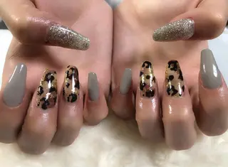 ネイル 中谷 亜佑美のネイルデザイン