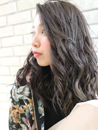 ロング カラー 東風上 亮介のヘアスタイル