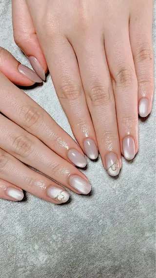 ネイル haleyume所属・shino🌟 痛ネイルのネイルデザイン