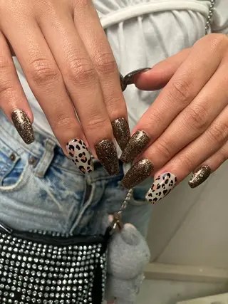 ネイル SUNNY NOEMIのネイルデザイン