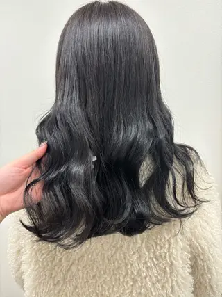 セミロング カラー トレンドカラー🎀 miku🪞🩰のヘアスタイル