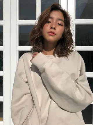 ミディアム カラー レイヤーカット BLend 渋谷のヘアスタイル