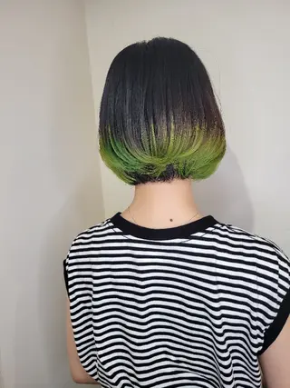 ショート 🇰🇷透明感×ハイ トーン🌟tomoのヘアスタイル