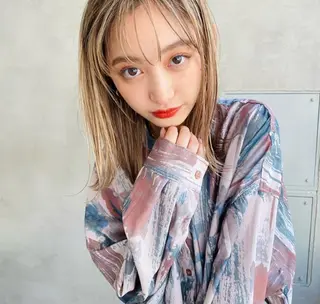 セミロング 最新ケアカラー 髪質改善YUTOのヘアスタイル