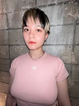 ショート カラー haco＋所属・圧倒的デザイン力 店長🎨RENAのヘアスタイル