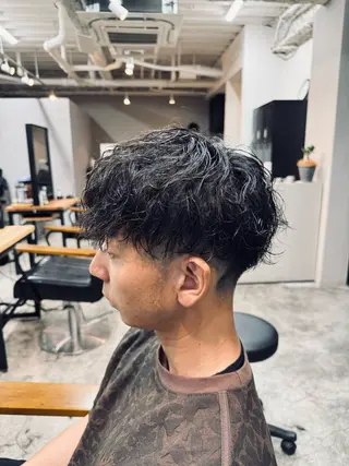 ショート SLAY men's HAIR shop所属・山下 徹のヘアスタイル