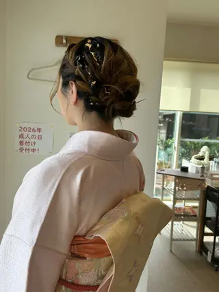 セミロング ヘアアレンジ アミオーガニック カラーのヘアスタイル