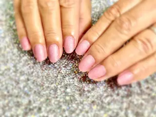 ミディアム BURGUNDY 🌹eriのネイルデザイン