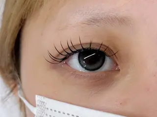 マツエク・マツパ freevel(フリーヴェル)所属・freevel Sakiのマツエク・マツパデザイン