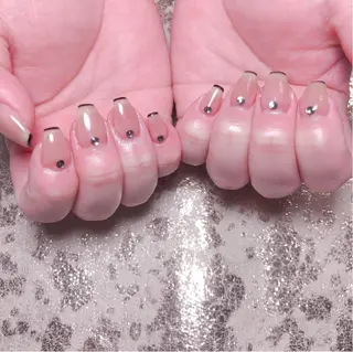 ネイル 個室ネイルサロンDolly Girl〜ドーリーガール〜所属・DollyGirl KYOKOのネイルデザイン
