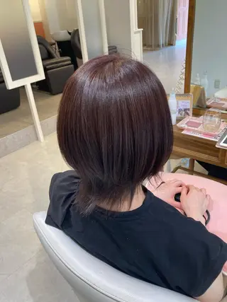 ミディアム カラー 山﨑 まなかのヘアスタイル