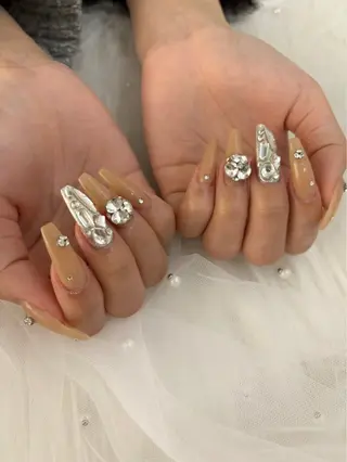 ネイル ✨絶対に褒められる 店長"Momonaのネイルデザイン