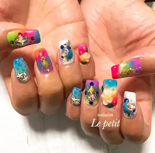 ネイル 石野 広佳のネイルデザイン