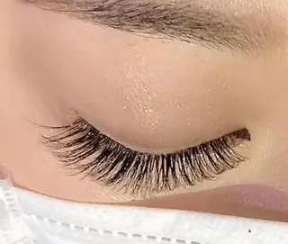 マツエク・マツパ AKAMEE omotesando所属・Toyoshima Sakikoのマツエク・マツパデザイン