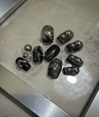 ネイル 小島 悠子のネイルデザイン