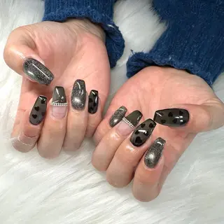 ネイル LAVISH kokonaのネイルデザイン