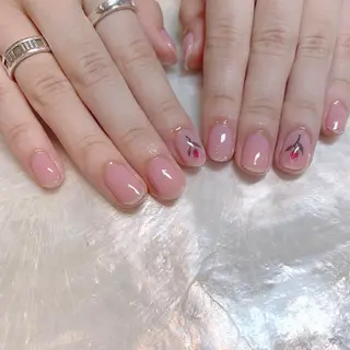 ネイル Kanon 🤍のネイルデザイン