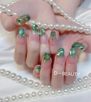 ネイル D-BEAUTY Nailsalonのネイルデザイン