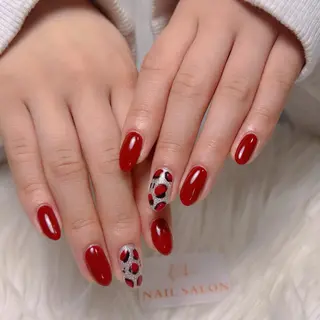 ネイル 村中 ハナのネイルデザイン