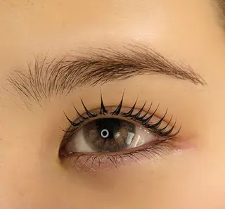 マツエク・マツパ ヘアメイクサロン Red Lipps のマツエク・マツパデザイン