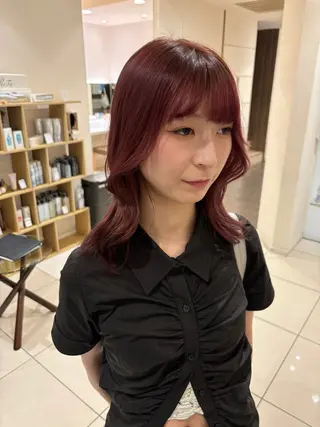 セミロング 韓国レイヤー🪽 耳ツボジュエリーのヘアスタイル