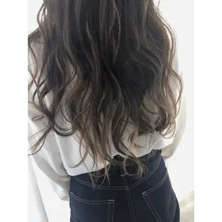 ロング カラー fio マナミのヘアスタイル