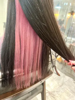 セミロング カラー ヘアアレンジ Lani5710所属・🌈インナーカラー ‘ショウマ’🌈のヘアスタイル