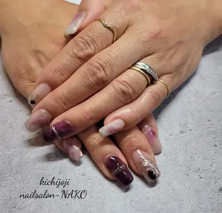 ネイル Salon-NAKO 🐷shirai🐷のネイルデザイン