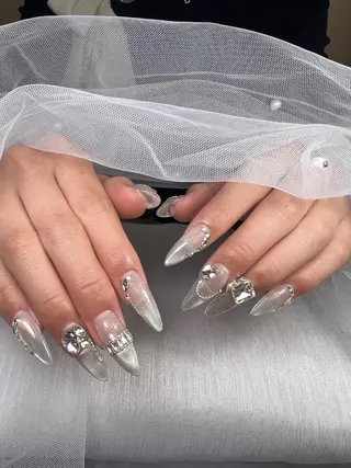 ネイル Mio_ Noiranailのネイルデザイン