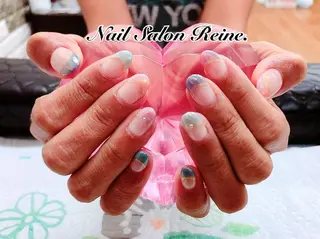 ネイル Nailsalon Reine所属・玉栄 伶奈のネイルデザイン
