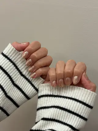 ネイル Aya TRIOSのネイルデザイン