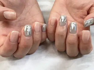 ネイル gemme NAIL&EYELASH所属・gemme 𓂃 yuiのネイルデザイン