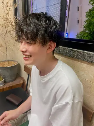 パーマ メンズ 地毛風艶カラー🌿 喜多夏海のヘアスタイル