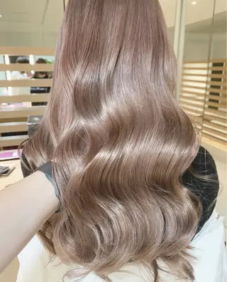 セミロング カラー あおき りゅうせいのヘアスタイル