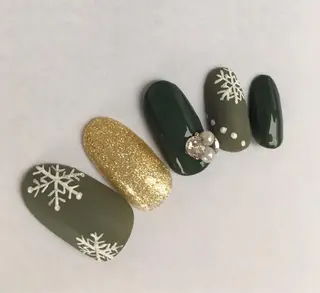 ネイル ゲン レイカのネイルデザイン