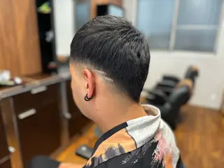 ショート メンズ ヘアーサロン・シルエット箱崎店所属・井尾 美空斗のヘアスタイル