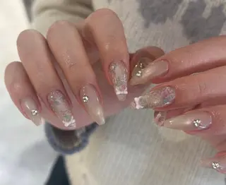 ネイル NiJi Nailsのネイルデザイン