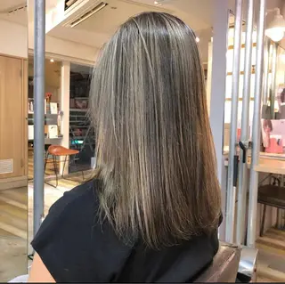 セミロング happy  man 🌸血色カラー🌸のヘアスタイル