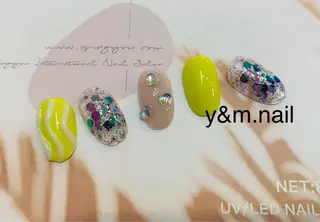 ネイル Ui_Amor (パラジェル)のネイルデザイン